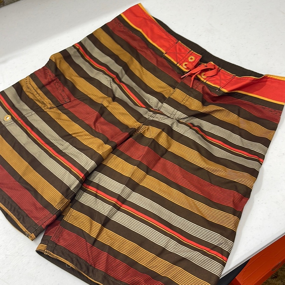 Mossimo shorts 32
